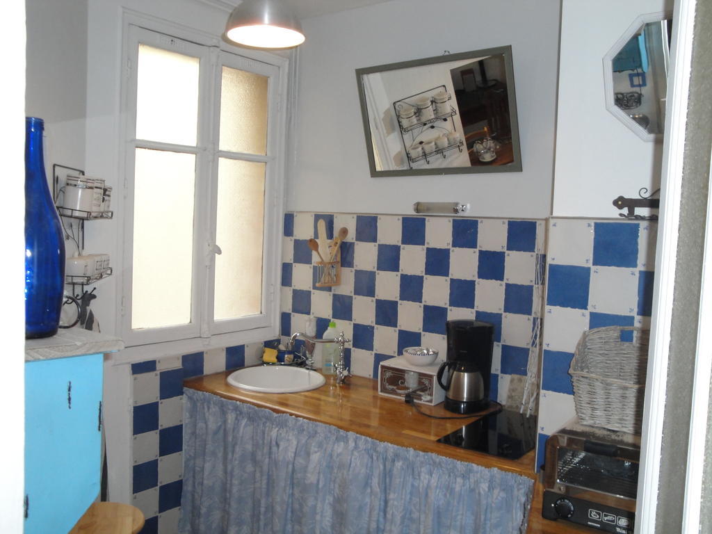 Almeria Garden Apartment Παρίσι Δωμάτιο φωτογραφία